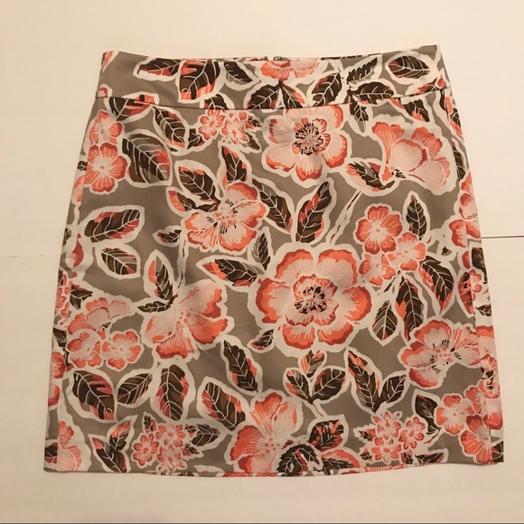 LOFT Dresses & Skirts - New with Tags Loft Floral Skirt